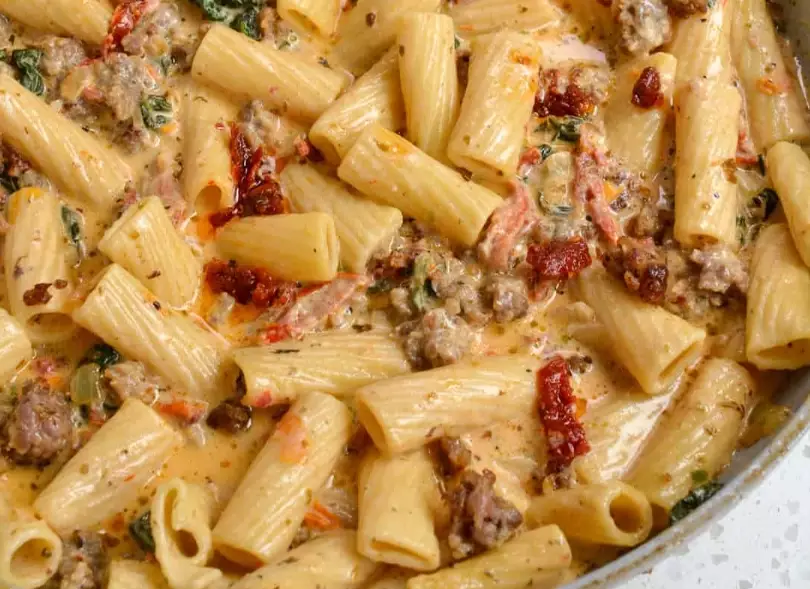 creamy sausage pasta