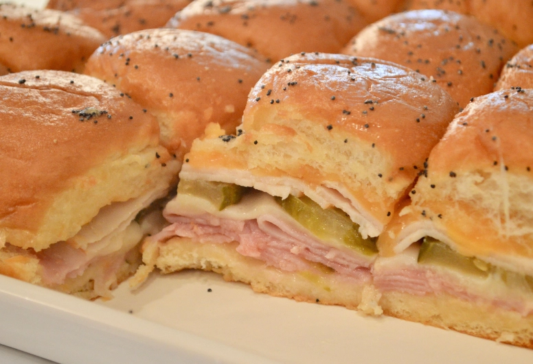 Italian slider sandwiches Italian slider sandwiches