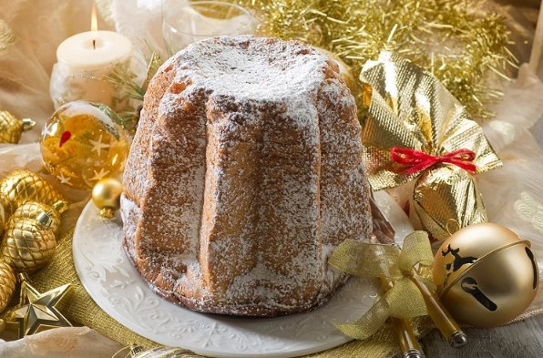 Christmas in Italy food