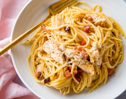 authentic carbonara with chicken