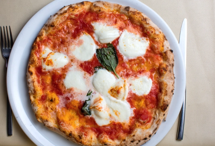 Neapolitan pizza dough recipe