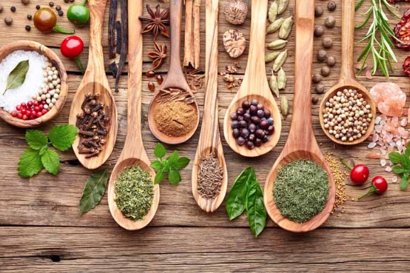 italian herbs italian herbs