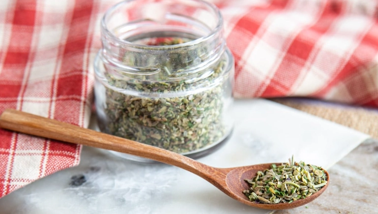 homemade Italian seasoning homemade Italian seasoning