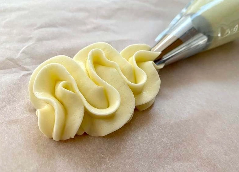 how to make italian buttercream how to make italian buttercream