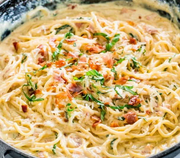 carbonara with cream carbonara with cream